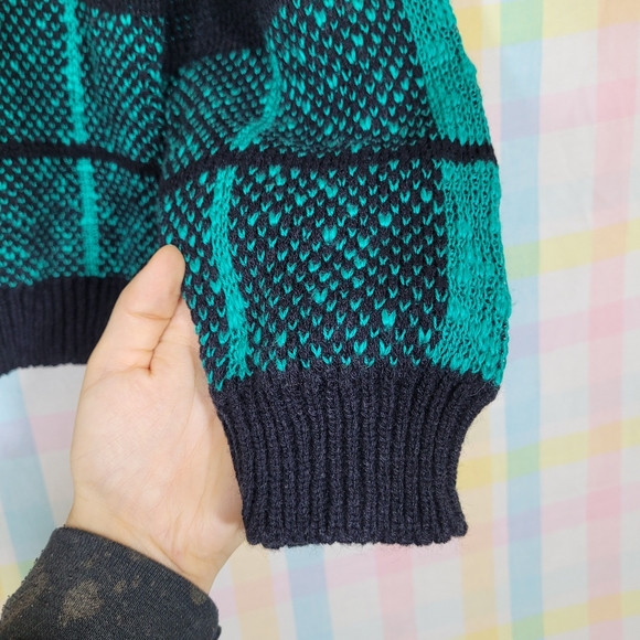 Vintage chunky knit grandpa sweater bright green black plaid checkered jumper - Picture 3 of 6